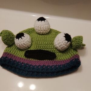 Green and Blue Alien Knit Hat for Kids